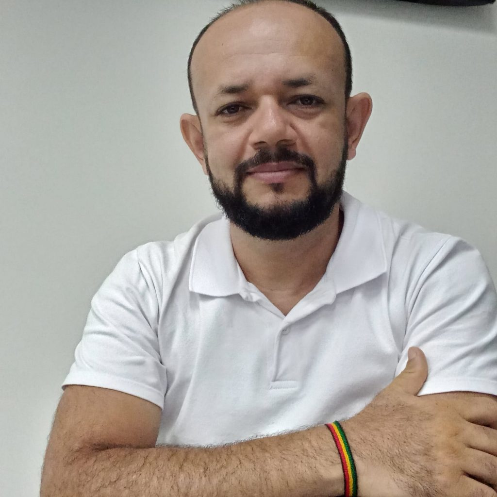 Professor de Libras promove acessibilidade entre estudantes de Medicina do IDOMED Castanhal