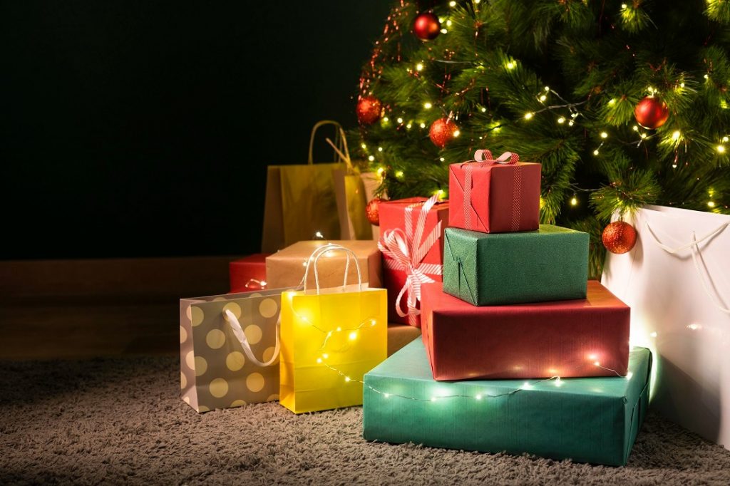 Consumidores paraenses preferem compras em lojas físicas com pagamentos em dinheiro e PIX neste Natal