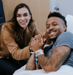 Tainá Militão surge em clima leve com Éder Militão após jogador negar acusações