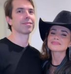 “Dono do meu coração”: Paula Fernandes surge com namorado em festa de Carlinhos Maia