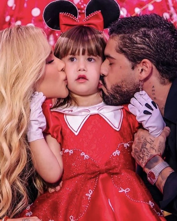Zé Felipe comenta chegada ao lado de Virginia na festa da filha: “Foi incrível”