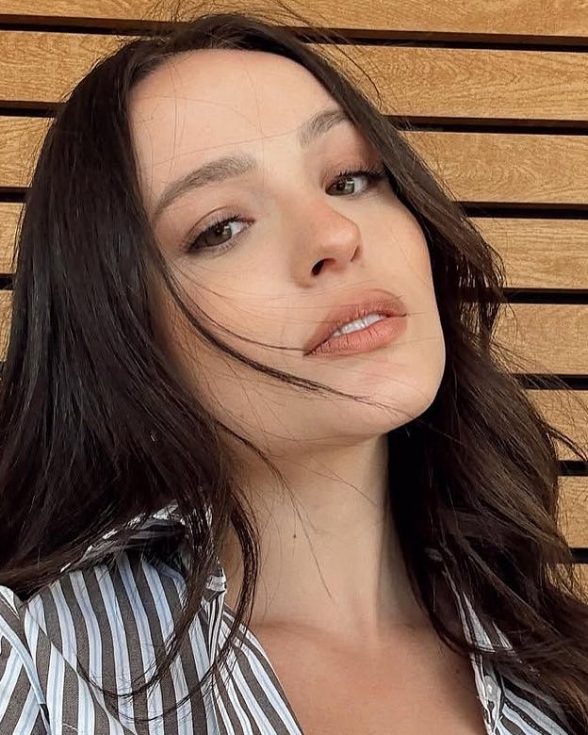 Influenciador diz que quase apanhou de marido de Larissa Manoela em festa; Saiba detalhes