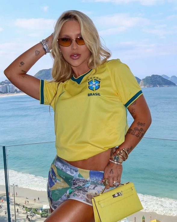 Virginia Fonseca enfrenta perrengue após noitada em viagem no exterior; VEJA VÍDEO