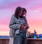'Amor da Minha Vida': Bruna Marquezine e Alanis Guillen surgem em clima romântico