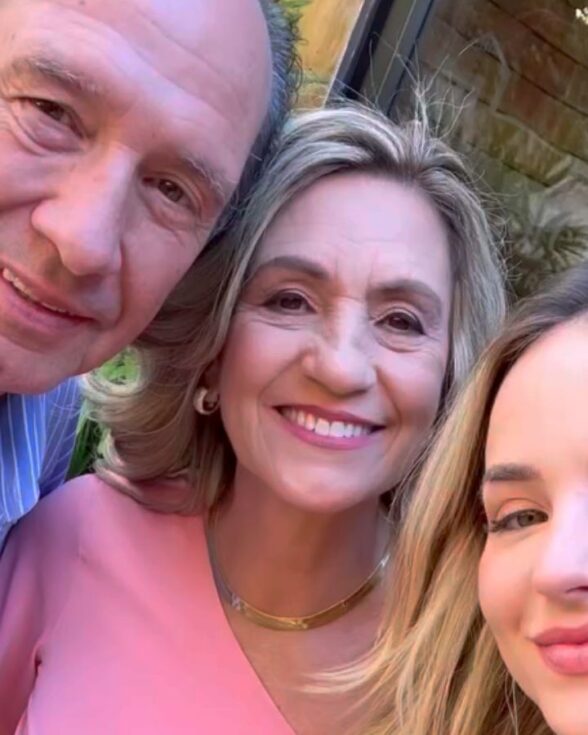 Gabi Martins descobre morte de padrinho horas antes de show e desabafa: “Sem chão”: