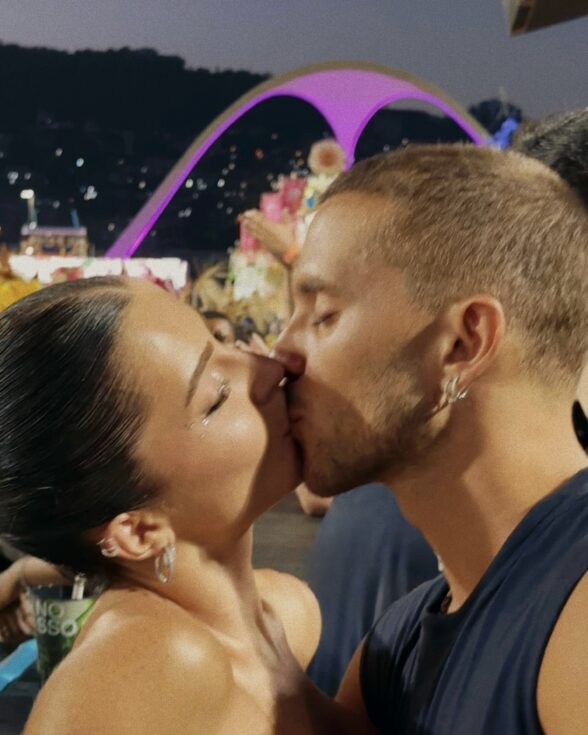 O amor está no ar! Jade Picon se declara a André Lamoglia no aniversário do ator