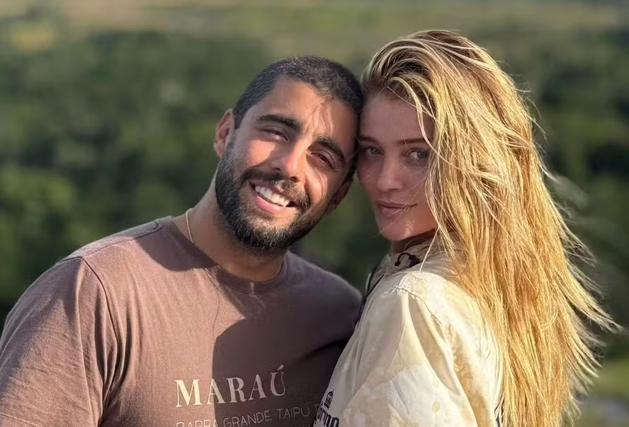 Pedro Scooby revela separação de Cintia Dicker e afirma: 'verdadeiro amor'