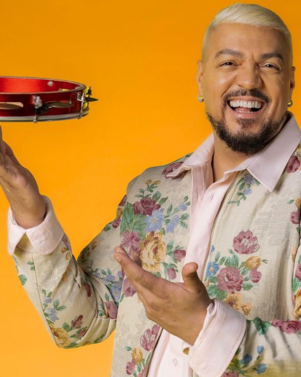 'O amor não envelhece': em entrevista exclusiva, Belo reflete sobre legado e renovação no pagode