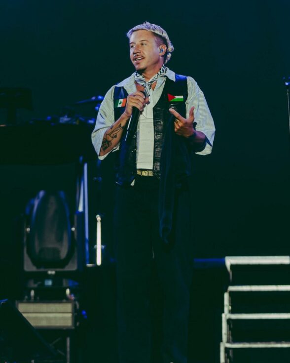 Macklemore anuncia turnê 'Free Palestine' após polêmica com Ed Sheeran